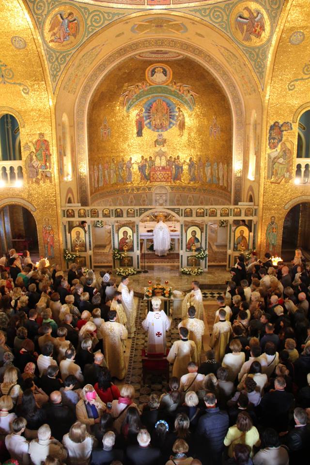 На Великдень владика Діонісій очолив святкові богослужіння в соборі Святої Софії