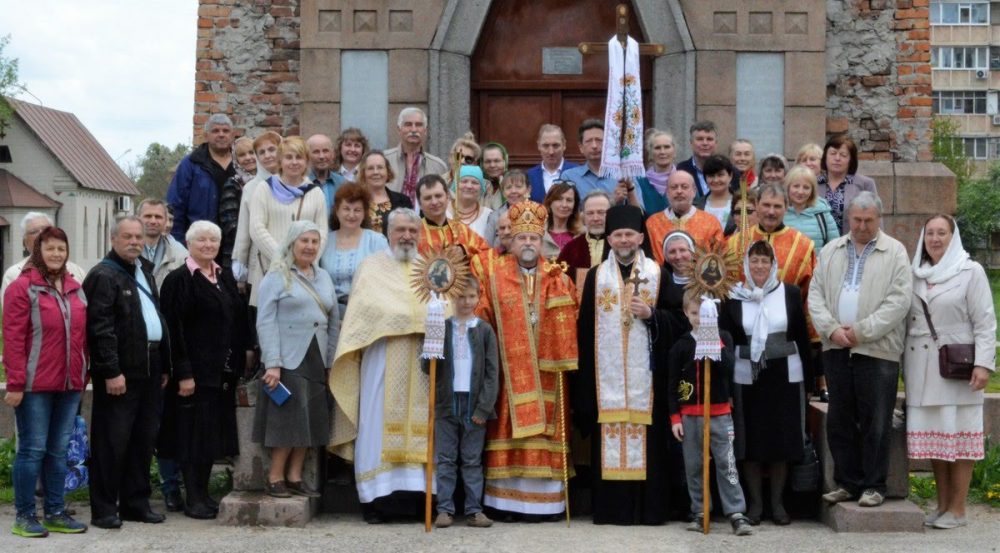 Владика Василій взяв участь у відзначенні 25-річчя парафії УАПЦ(о) м. Полтави