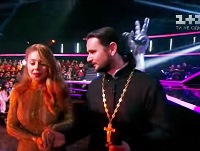 Священик може стати переможцем конкурсу «Голос країни».(ВІДЕО)